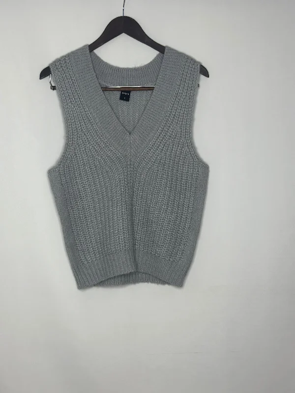 WOMEN'S SWEATER VEST