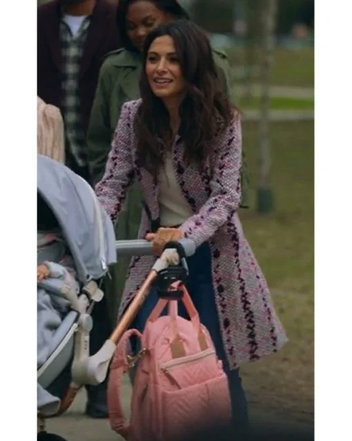 Sex/Life S02 Sarah Shahi Pink Coat