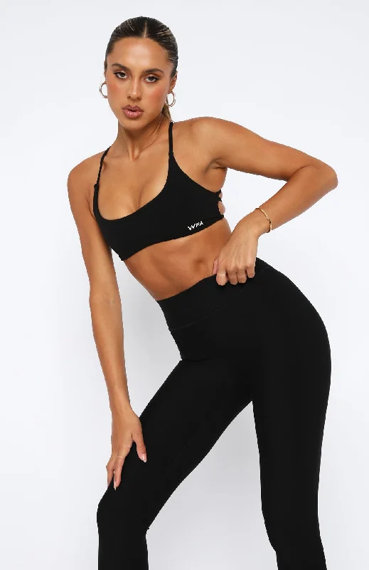 She's Healthy Sports Crop Black