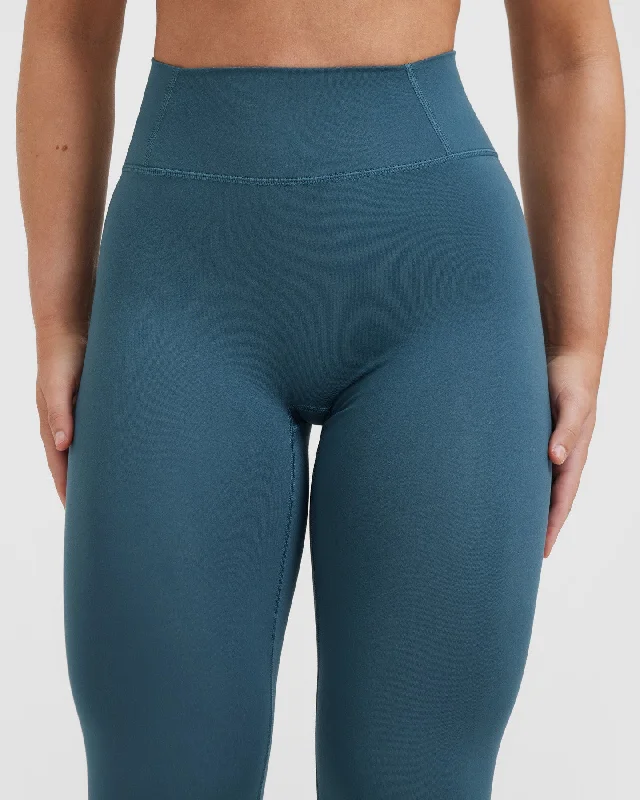 Timeless High Waisted Leggings | Lake Blue