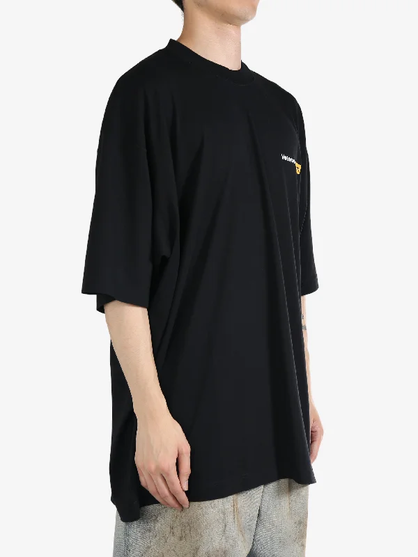 VETEMENTS Unisex XXX Logo T-Shirt