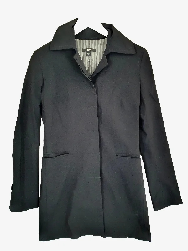 Cue Outdoor Smart Jacket Size 8